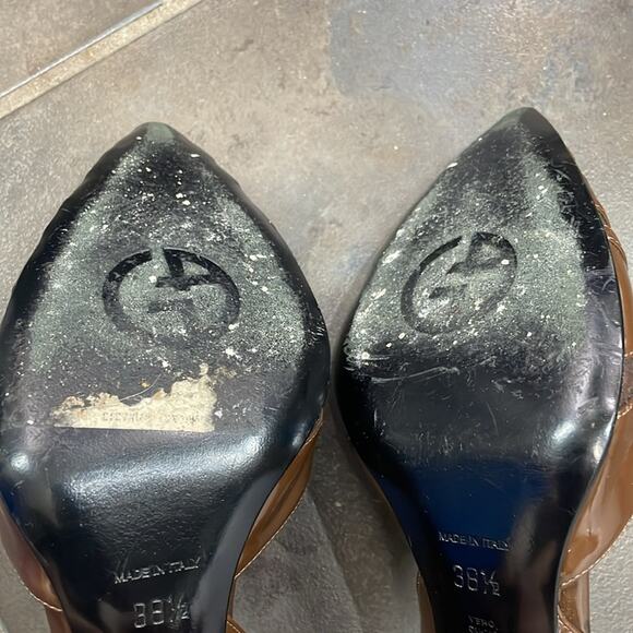 Giorgio Armani Patent Leather D’Orsay Pumps Brown Size 38.5 - Picture 9 of 11